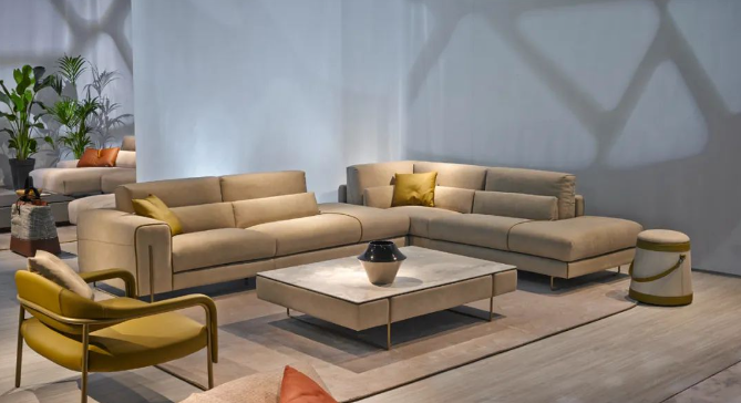 进口家具怎么选？黄铜&皮革，这样的家具才有高级感！