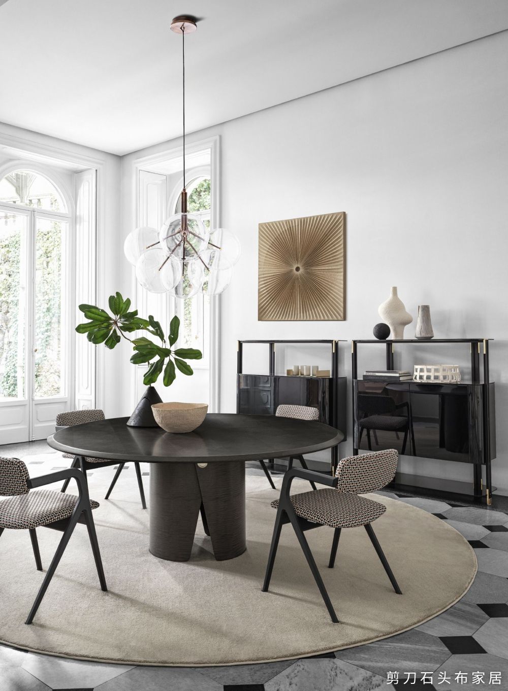 GallottiRadice斗篷餐桌 GallottiRadice斗篷餐桌