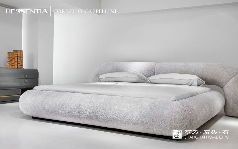 HESSENTIA|CORNELIO CAPPELLINI床