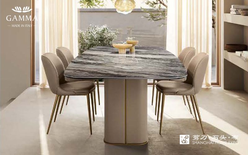 GAMMA长餐桌