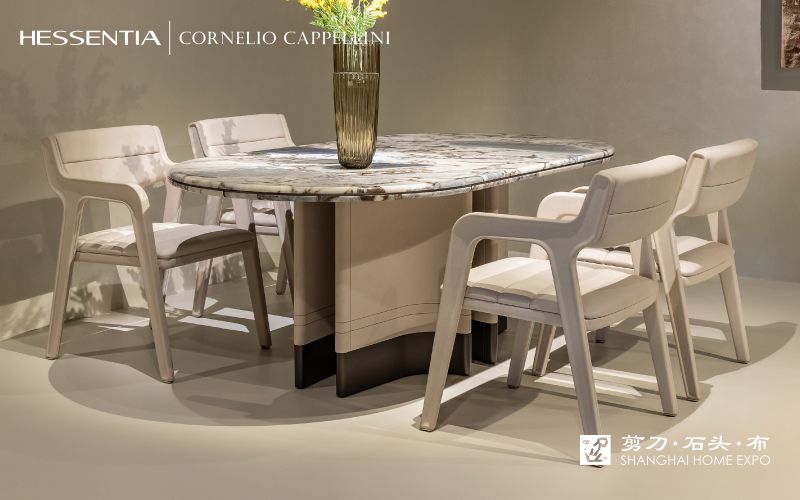 HESSENTIA|CORNELIO CAPPELLINI椭圆餐桌/餐椅