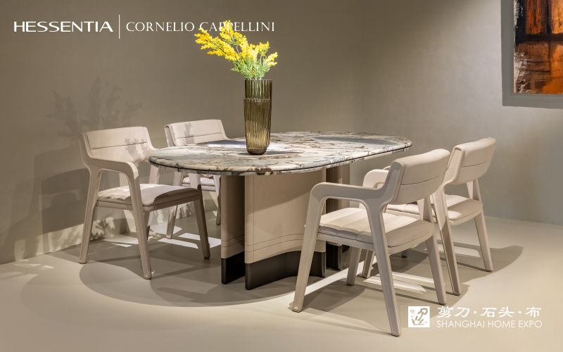 HESSENTIA|CORNELIO CAPPELLINI椭圆餐桌/餐椅