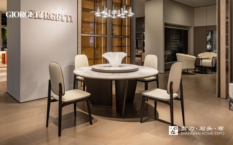 GIORGETTI圆餐桌/餐椅