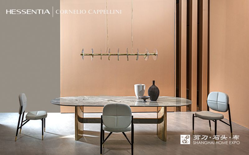 HESSENTIA|CORNELIO CAPPELLINI椭圆餐桌/餐椅