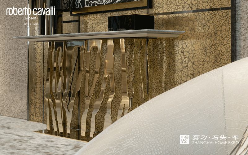 ROBERTO CAVALLI HOME玄关几