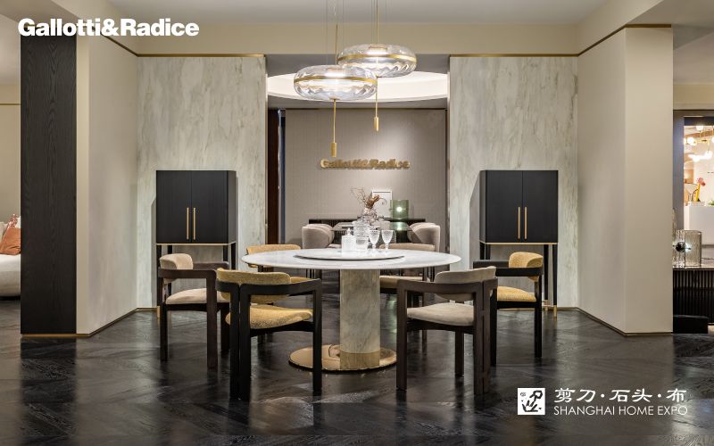 GALLOTTI&RADICE圆餐桌/餐椅