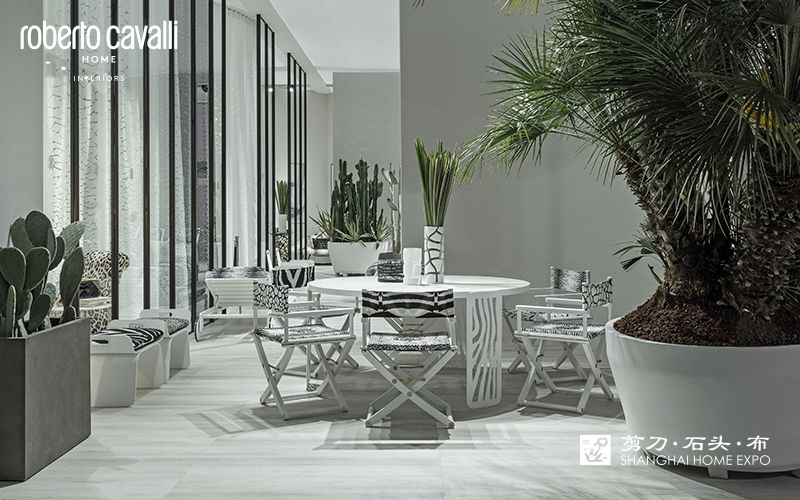 ROBERTO CAVALLI HOME圆餐桌/餐椅