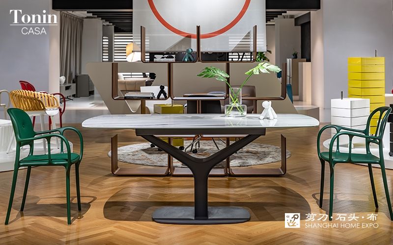 TONIN CASA长餐桌