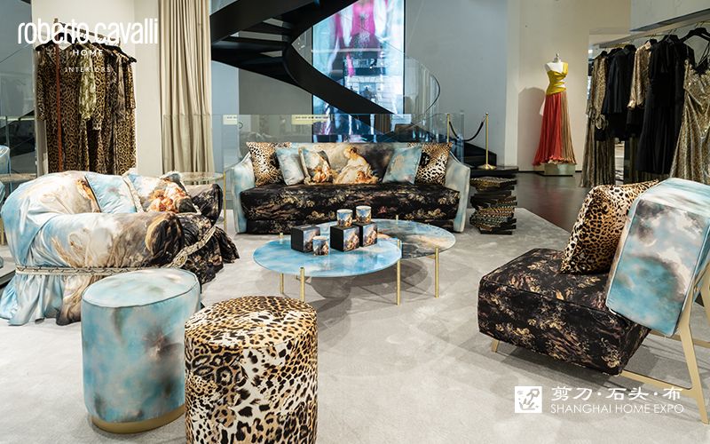 ROBERTO CAVALLI HOME沙发/茶几