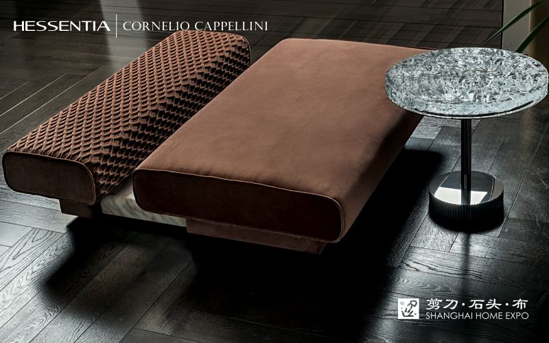 HESSENTIA|CORNELIO CAPPELLINI脚凳