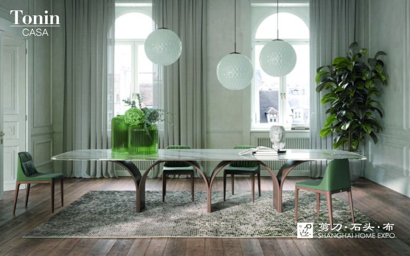 TONIN CASA长餐桌/餐椅