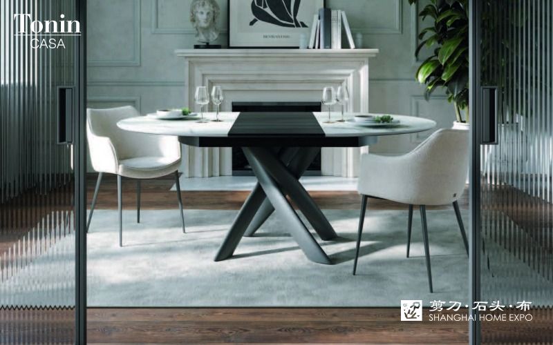 TONIN CASA圆餐桌/餐椅