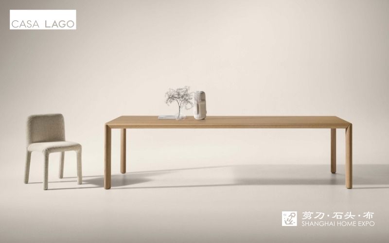 CASA LAGO长餐桌/餐椅