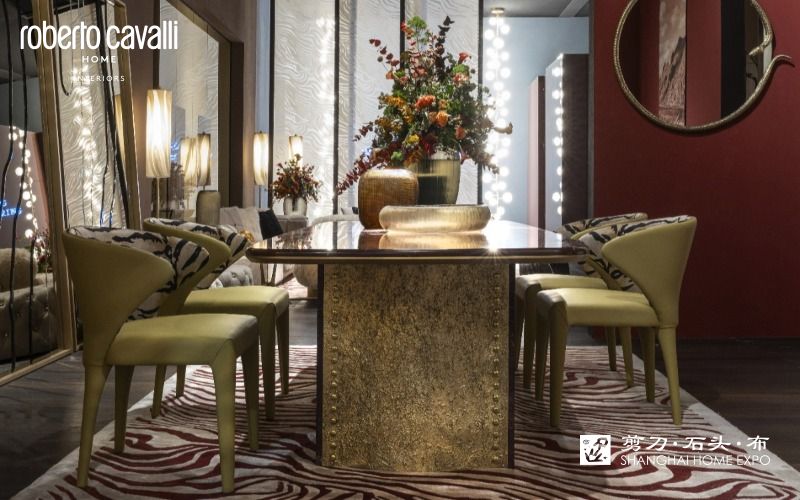 ROBERTO CAVALLI HOME餐桌/餐椅