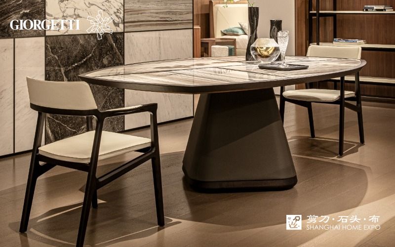 GIORGETTI异形餐桌/餐椅