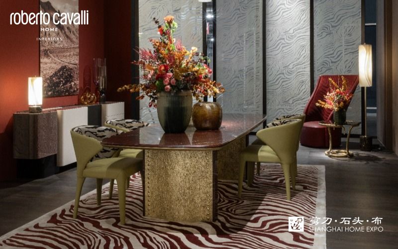 ROBERTO CAVALLI HOME餐桌/餐椅